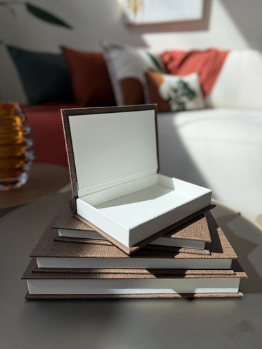 Livro Caixa Decorativo Mocha